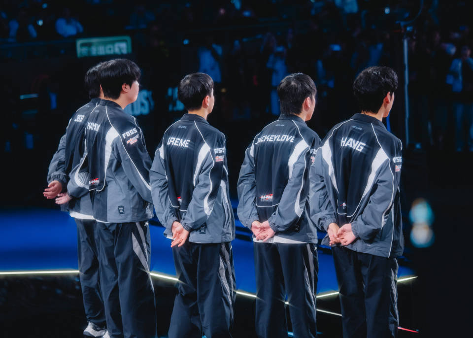LOL战队全球实力榜更新:LCK包揽前四,TES升至第六!