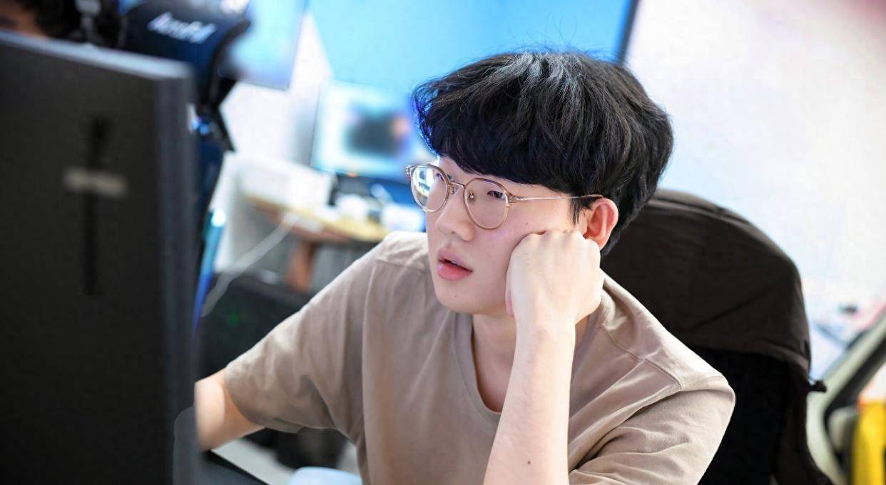 Viper德杯首秀成功！BLG横扫LNG！赢的不只是比赛