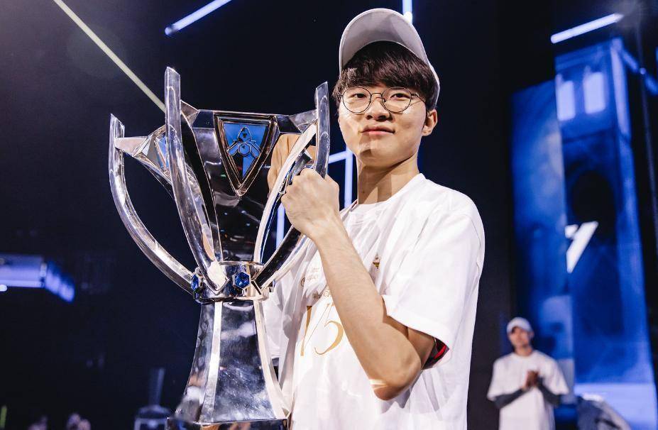 LPL战队赞助商锐减！只有三(sān)家战队“不缺钱”，TES压力大，IG也很难