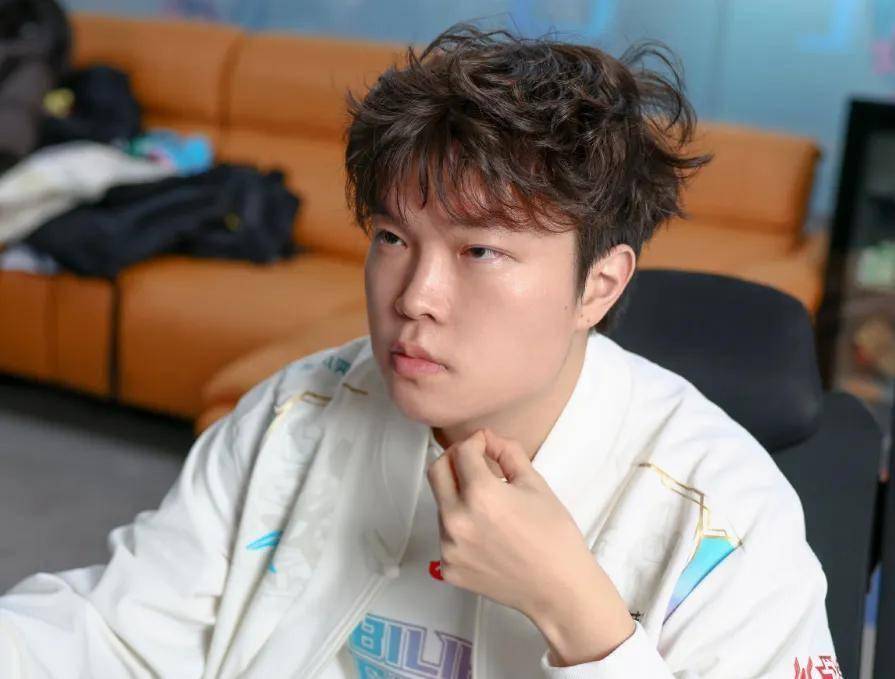 LPL战队赞助商锐减！只有三家战队“不缺钱”，TES压力大，IG也很难